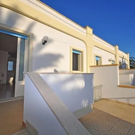 بيت للعطل Mare Blu ليتشي