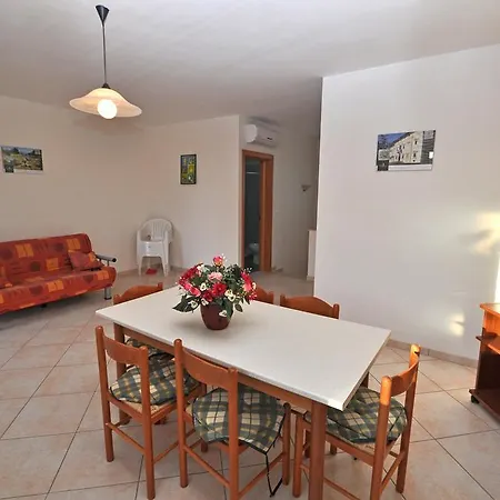 Holiday home Mare Blu *